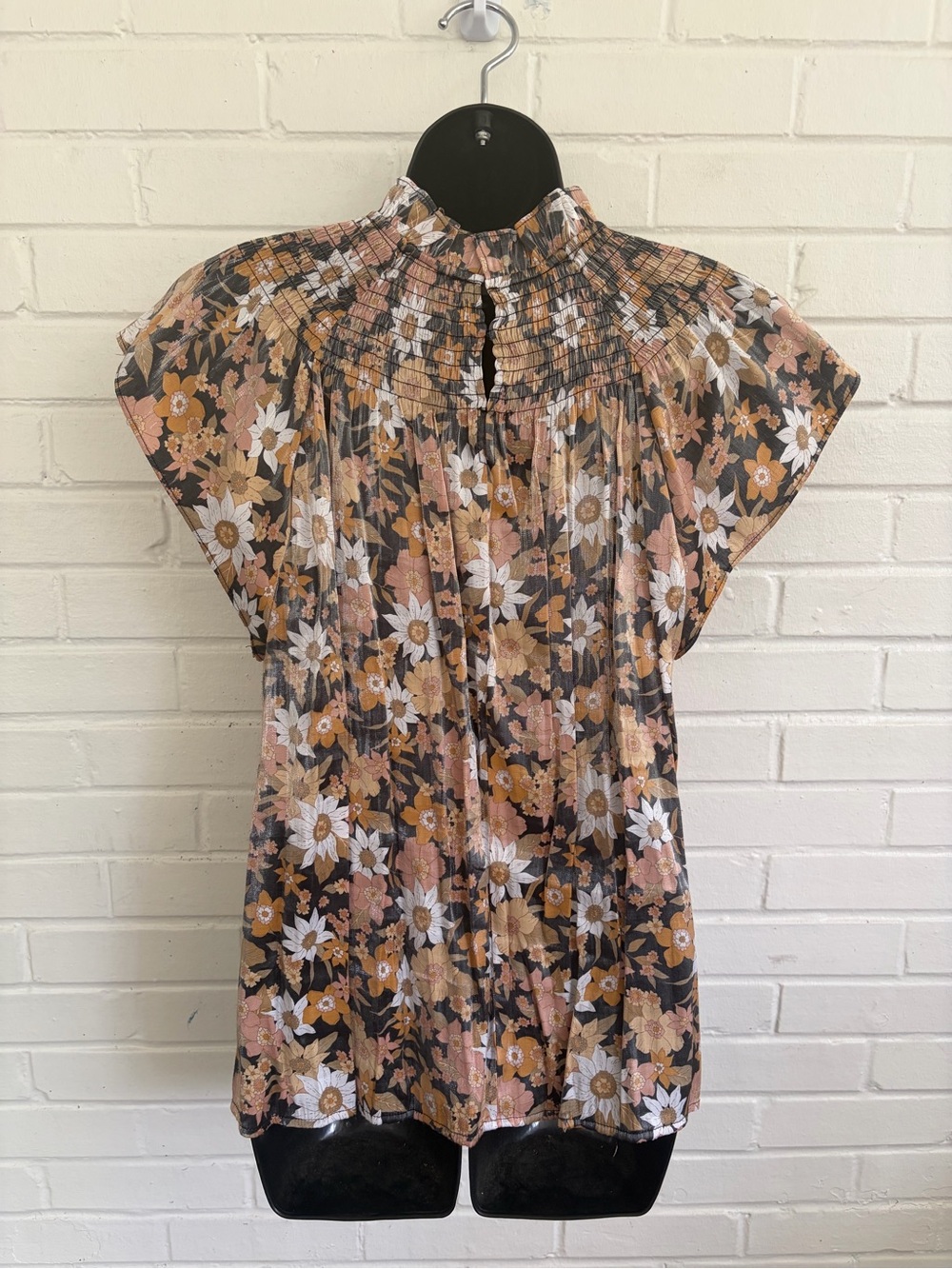 Moodie Smocked High-Neck Blouse in Floral Black Pattern, SZ L NWOT - Picture 7 of 11